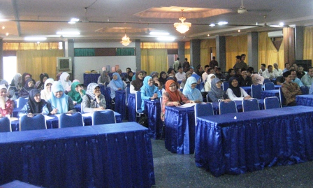 Peningkatan Kompetensi Guru Pendidikan Agama Islam